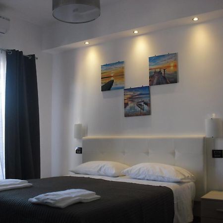 Luce Di Luna Luxury Suites Roma Ngoại thất bức ảnh