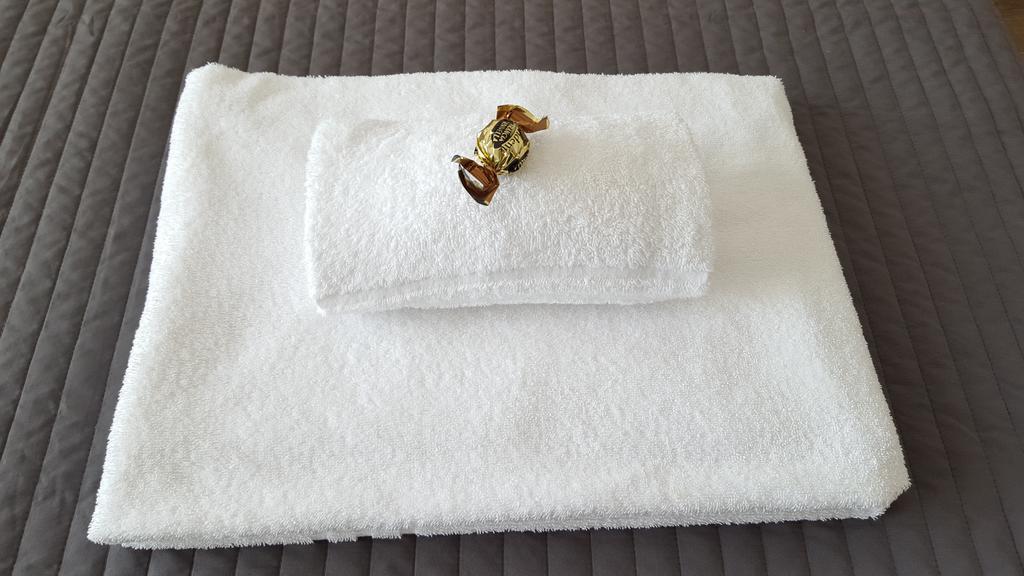Luce Di Luna Luxury Suites Roma Ngoại thất bức ảnh