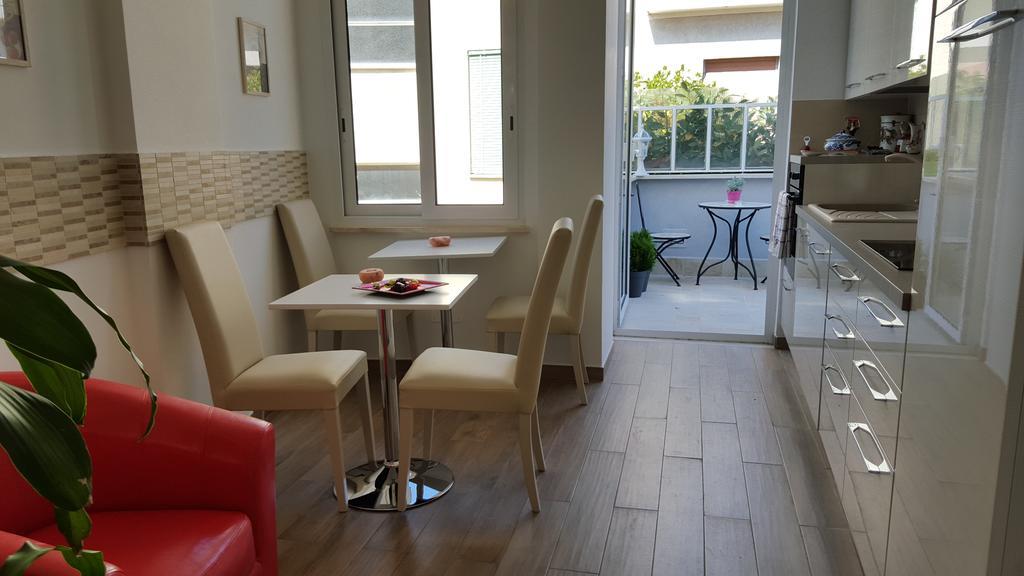 Luce Di Luna Luxury Suites Roma Ngoại thất bức ảnh