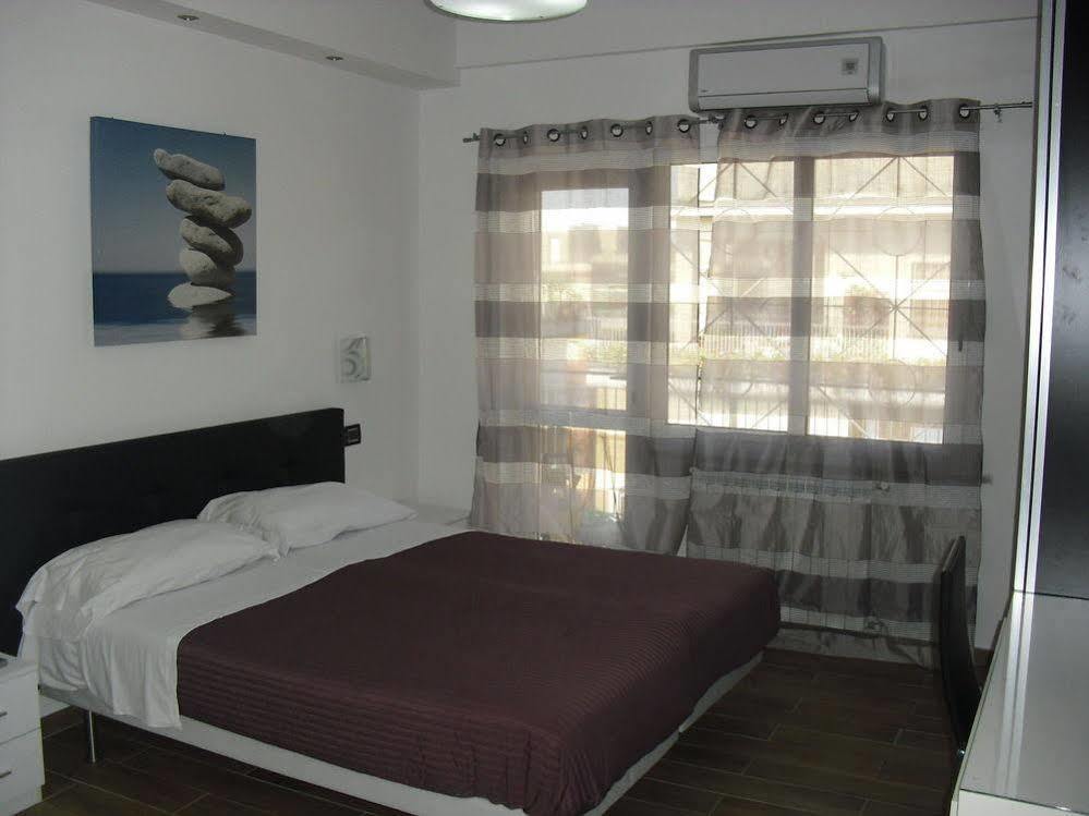 Luce Di Luna Luxury Suites Roma Ngoại thất bức ảnh